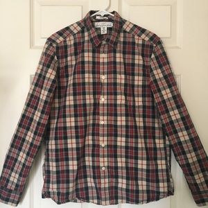 Men’s plaid button down!